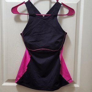 Lululemon Spin it to win it tank sz 4 EUC